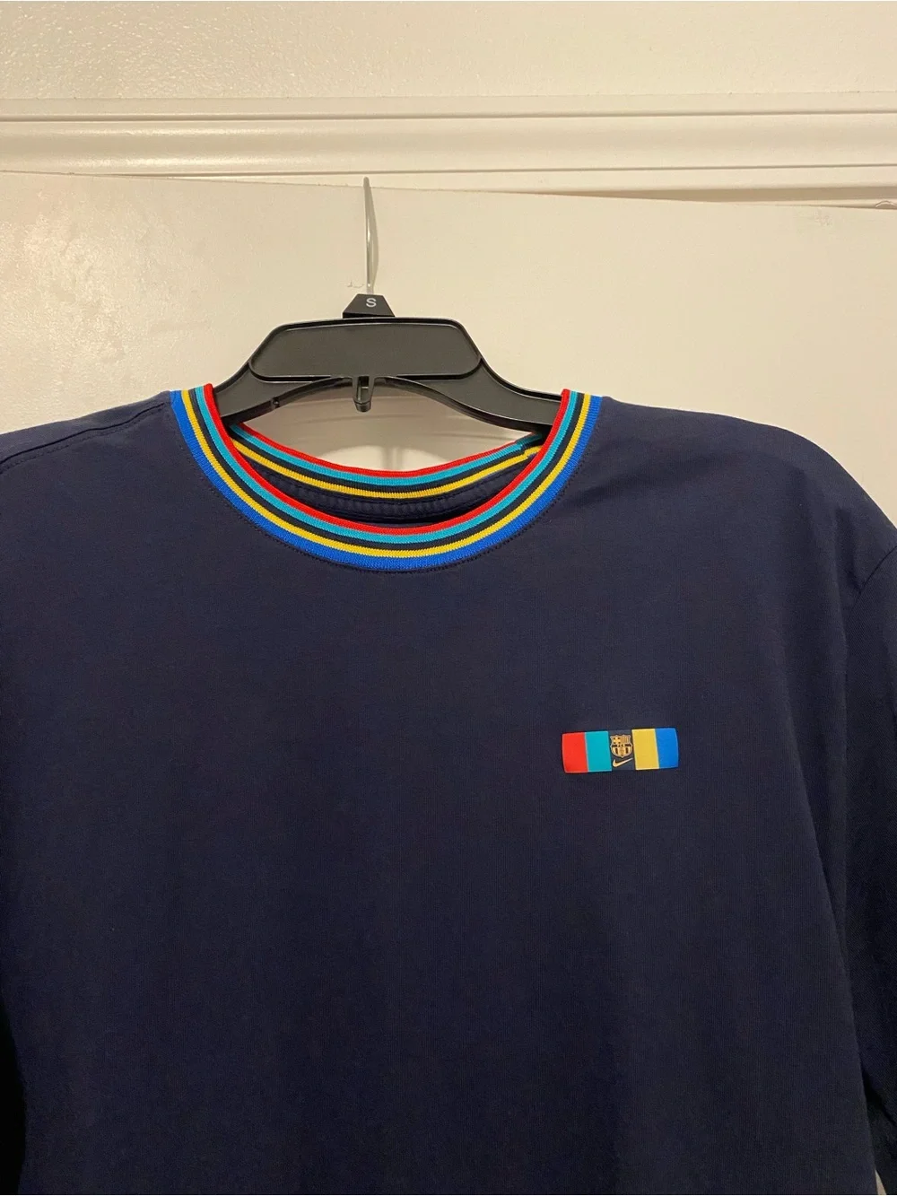 Nike multicolor versatile sleeve